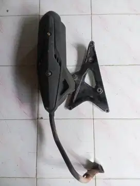 Knalpot dan arm set Vario 125/150 LED old