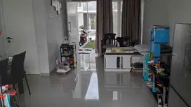 Dijual Cocok Untuk Investasi Rumah Metland Menteng Jakarta Timur