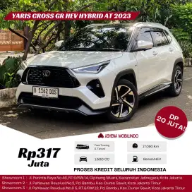 Yaris Cross GR HEV Hybrid CVT 2023 Putih DP 20jt Kredit Terbaik SeOLX!