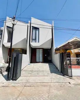 Rumah Sutorejo Utara New • Modern Industrial • Semi Furnished