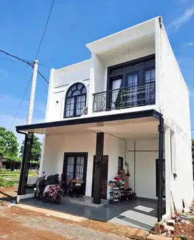 Desain eropa dengan fasilitas modern di kelapa dua Depok