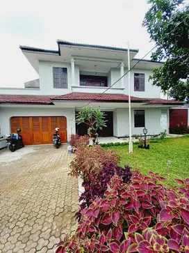 Disewakan Rumah Area Cilandak Bisa utk Kantor