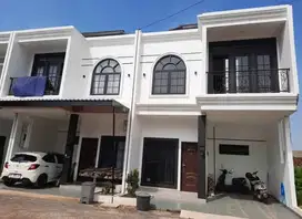 Rumah Classic Eropa fasilitas modern di kelapa dua Depok