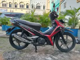 Dijual Motor Supra x 125 CW Fi Tahun 2017