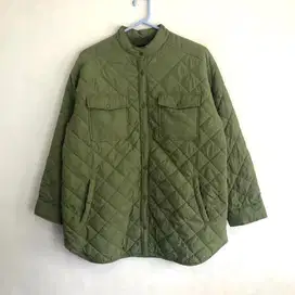 Honeysuckle nylon quilted jacket green uniqlo zara musinsa hnm