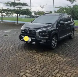 Dijual all new xpander cross hitam 2022