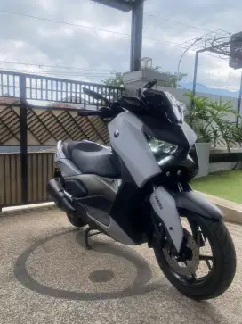 Yamaha X-Max 2024