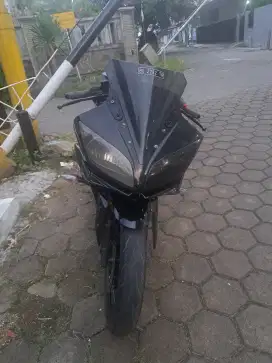 YAMAHA YZF R15 V2 / OLD FULL BLACK THN 2015