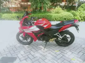 CBR 150R Old 2016