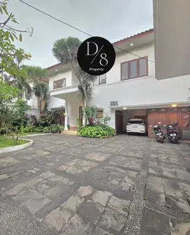 Rumah Kemang Dalam. LT.853/LB.400. 5BR. 5Bath. SHM. Harga 23M