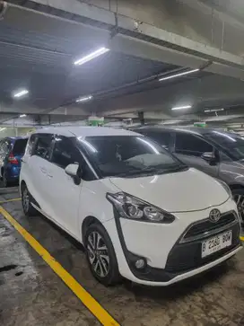 Toyota Sienta 2017 Bensin