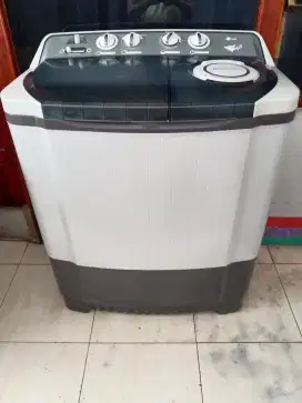 jual mesin cuci Lg 9.5 kg mesin halus body mls tenaga kenceng orisinil