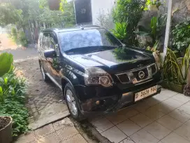 Jual mobil nissan xtrail