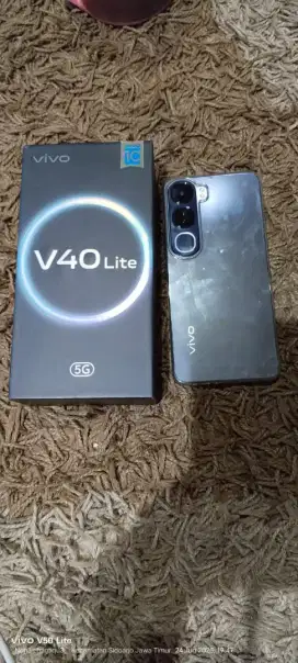 Vivo v40 lite 5G  warna Black