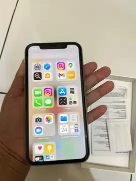I phone 11 ex  ibox