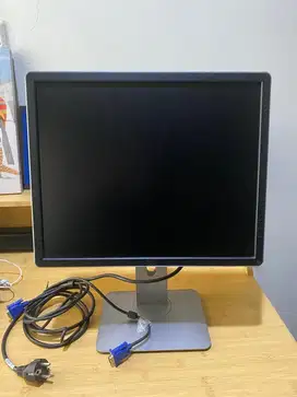 Jual monitor 22 inch kondisi siapa pakai