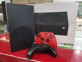 XBOX SERIES S 1TB 

Kelengkapan fullset, 2 stik
1TB Fullgame