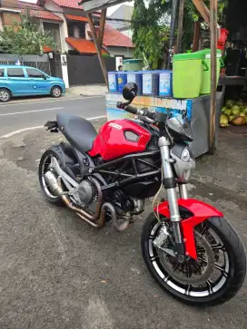 Ducati Monster 795 ATPM
