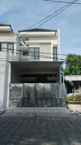 FREE BPHTB RUMAH NEW MINIMALIS SIAP HUNI Di KUTISARI INDAH UTARA