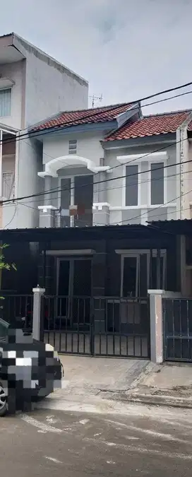 Jual Rumah 2 lantai Siap huni di Cluster Taman Puspa Harapan Indah