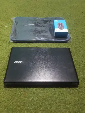Laptop Acer Slim 1402