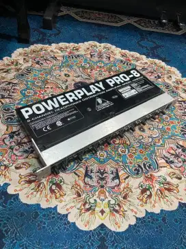 Behringer Powerplay HA8000 Headphone Amplifier