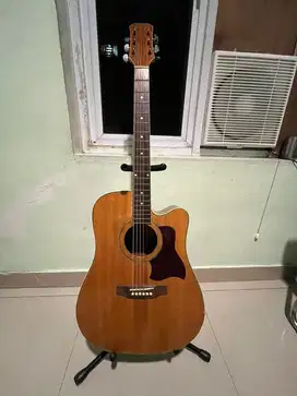 Gitar akustik nohman dijual murah