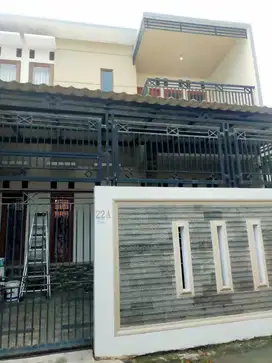 Rumah 2 Lt akses mobil cipondoh tangerang