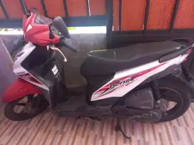 Dijual Honda Beat FI 2015