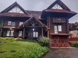 Villa Luas Untuk Penginapan di Cisarua Bogor