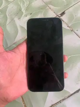 iphone 12 64GB inter