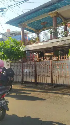 Rumah Tinggal Di sewakan / Di Jual Di Saharjo Tebet Jakarta Selatan