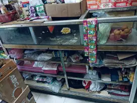 Etalase utk dagangan