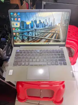 Jual laptop Lenovo Ideapad 5, Intel core i5 gen 11, Ram 8 GB, SSD 512