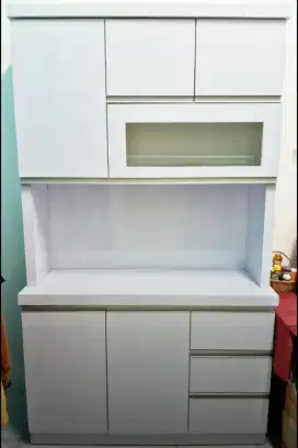 Lemari Dapur HPL Full Putih Glossy