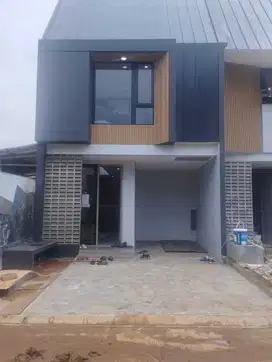 Lymo House Dekat Toll Limo dan Dekat Ke Jakarta Selatan