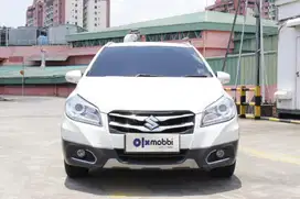 TDP 8,JT Suzuki SX4 1.5 S-Cross Bensin-AT Putih 2017