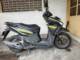 Honda Vario 125 Tahun 2018 Hitam Plat L, Ban Michelin, Bisa Nego.