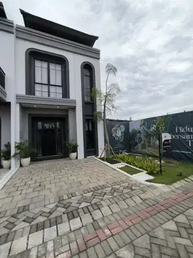 Dijual Rumah selangkah dari Unesa Surabaya Barat Tetangga Citraland