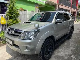 Dijual Fortuner 2.7 G Bensin 2026