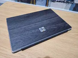 Microsoft Surface Pro 5  Windows 11 Core-i5 Windows 11 256GB