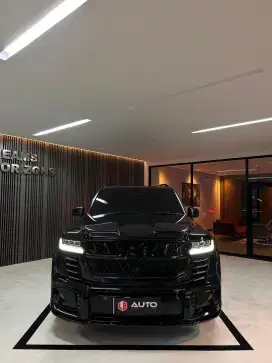 Toyota Land Cruiser LC300 VXR 2024 LC 300 Hitam B54YKU Km10rb Nik 2023