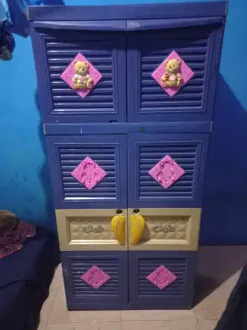 LEMARI PLASTIK BISA BONGKAR