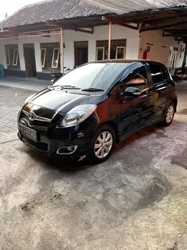 Yaris S Limited Matic 2010 Bakpao Metic non Manual J E Trd s MMC