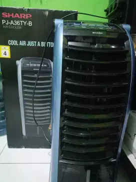Air cooler SHARP PJ-A36TY-B lengkap Normal