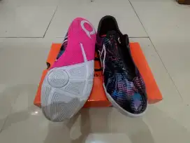 Sepatu Futsal Ortuseight UK 40