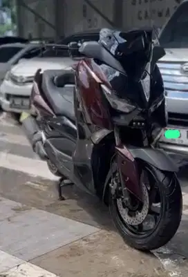 YAMAHA XMAX 2018 BROWN