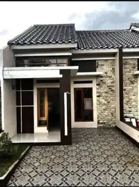 Rumah mewah harga murah akses mobil 3 menit ke stasiun depok