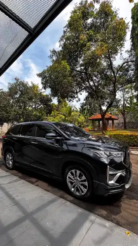Dijual cepat mobil pakaian pribadi Zenix Q Hybrid Modelista 2023