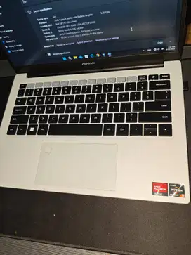 LAPTOP RAYZEN 5